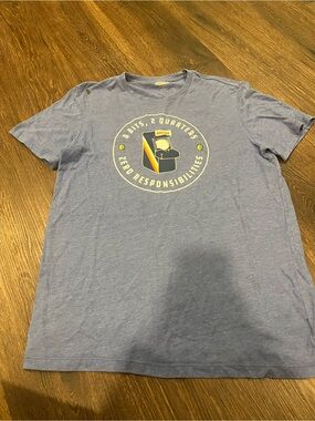 Old Navy Heather Blue Arcade Graphic Crew Tee